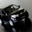 Honda CRV modellautó 1:30   fény és hangjelzéssel