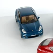 Porsche Panamera S - modellautó 1:40 - ezüst és kék színben Porsche Panamera S - modellautó 1:40 - ezüst és kék színben