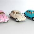 1967 Volkswagen Classical Beetle - modellautó - RÓZSASZÍNBEN 1:24 1967 Volkswagen Classical Beetle - modellautó - RÓZSASZÍNBEN 1:24