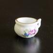 Porcelán edény babaszoba kiegészítő Porcelán edény babaszoba kiegészítő