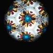 Okta-kaleidoszkóp fekete fehér burkolattal Okta-kaleidoszkóp fekete fehér burkolattal