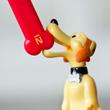 Mr. Mutt Mágneses kutya csonttal Mr. Mutt Mágneses kutya csonttal