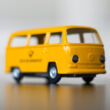 Sárga VW  Postaautó  -  hasonmás lemezjáték, modellautó
