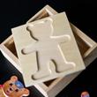 Emma mackó - öltöztető puzzle fából Emma mackó - öltöztető puzzle fából