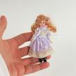 Porcelánbaba többféle ruhában 10 CM Porcelánbaba többféle ruhában 10 CM