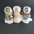 Porcelánbabák selyem kalapban 13cm Porcelánbabák selyem kalapban 13cm