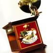 Gramofon - exkluzív zenélő ajándéktárgy Gramofon - exkluzív zenélő ajándéktárgy