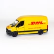 DHL MERCEDES teherautó