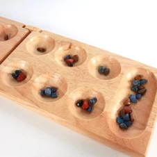 A 7 műtárgya sorozat: Maya-Kalaha-Mankala