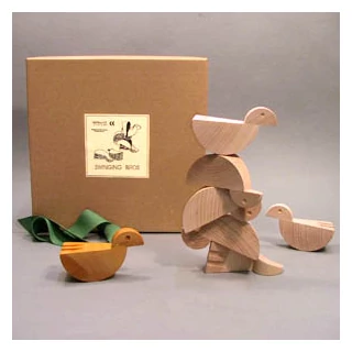 Madárkák  Különleges fa design építő és társasjáték Madárkák  Különleges fa design építő és társasjáték