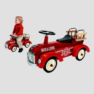 TŰZOLTÓAUTÓ FÉM  ráülős