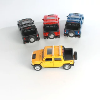 Hummer H2 SUT  méret arányos  modellautó  1:40 Hummer H2 SUT  méret arányos  modellautó  1:40