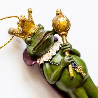 Békakirály  függeszthető, állítható dekor