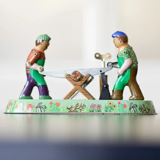 Fűrészelő favágók hasonmás lemezjáték Fűrészelő favágók hasonmás lemezjáték