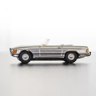 Ezüst Mercedes 350 SL cabrio  1:43  modellautó