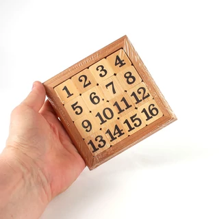 Számos tologatós puzzle bambuszból  15ös puzzle Számos tologatós puzzle bambuszból  15ös puzzle