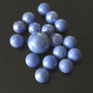 Opál kék üveggolyó szett 16+1db Opál kék üveggolyó szett 16+1db