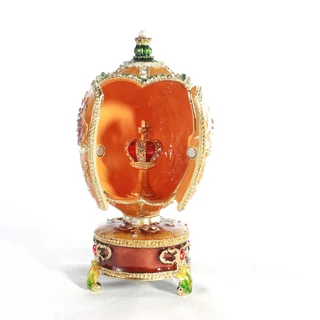 Zenélő ajándéktárgy    FABERGE TOJÁS HASONMÁSA