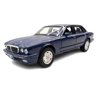 JAGUÁR  XJ6 tip. modellautó - 1:32 méretarány JAGUÁR  XJ6 tip. modellautó - 1:32 méretarány