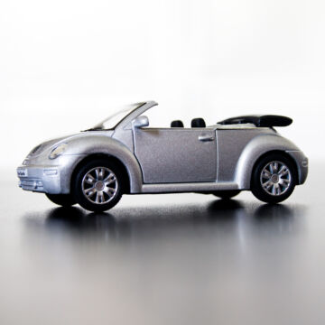 VW Beetle Cabrio  modellautó