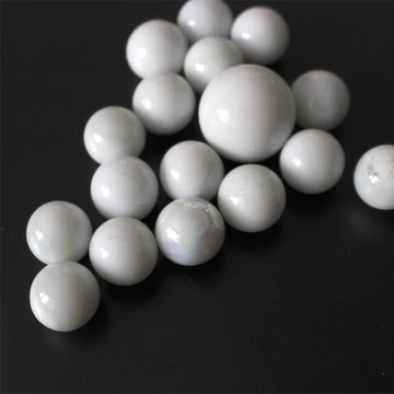 Opál fehér üveggolyó szett 16+1 db