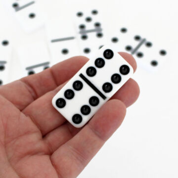 Domino game 28 pcs